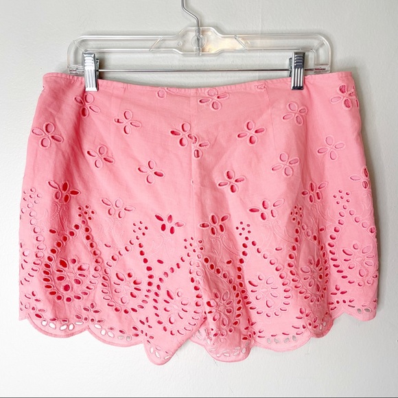 NWT Southern Tide Coral Pink Alice Scalloped Eyelet Short Size 10 - Picture 5 of 6